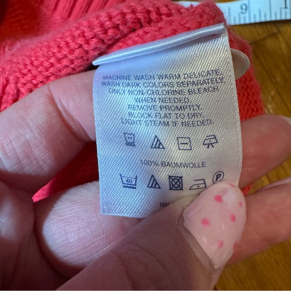 Vintage Lands End Washed Red Curved Knit Pattern Sweater - Picture 6 of 7